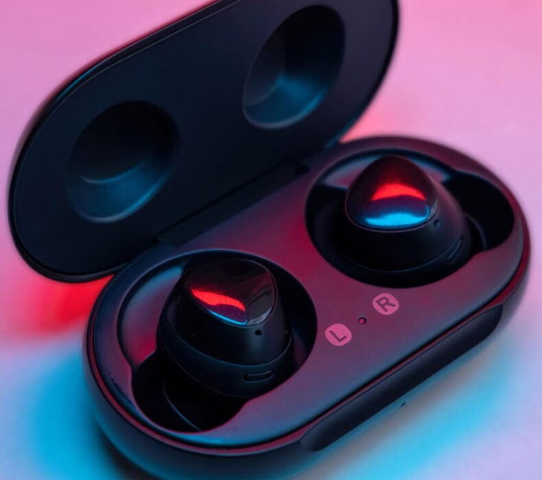 5 Best Airpod Reviews In 2023